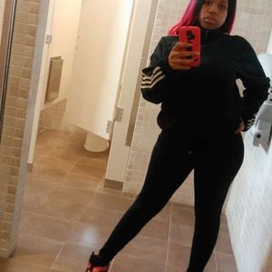 Meet your Posher, Lashay